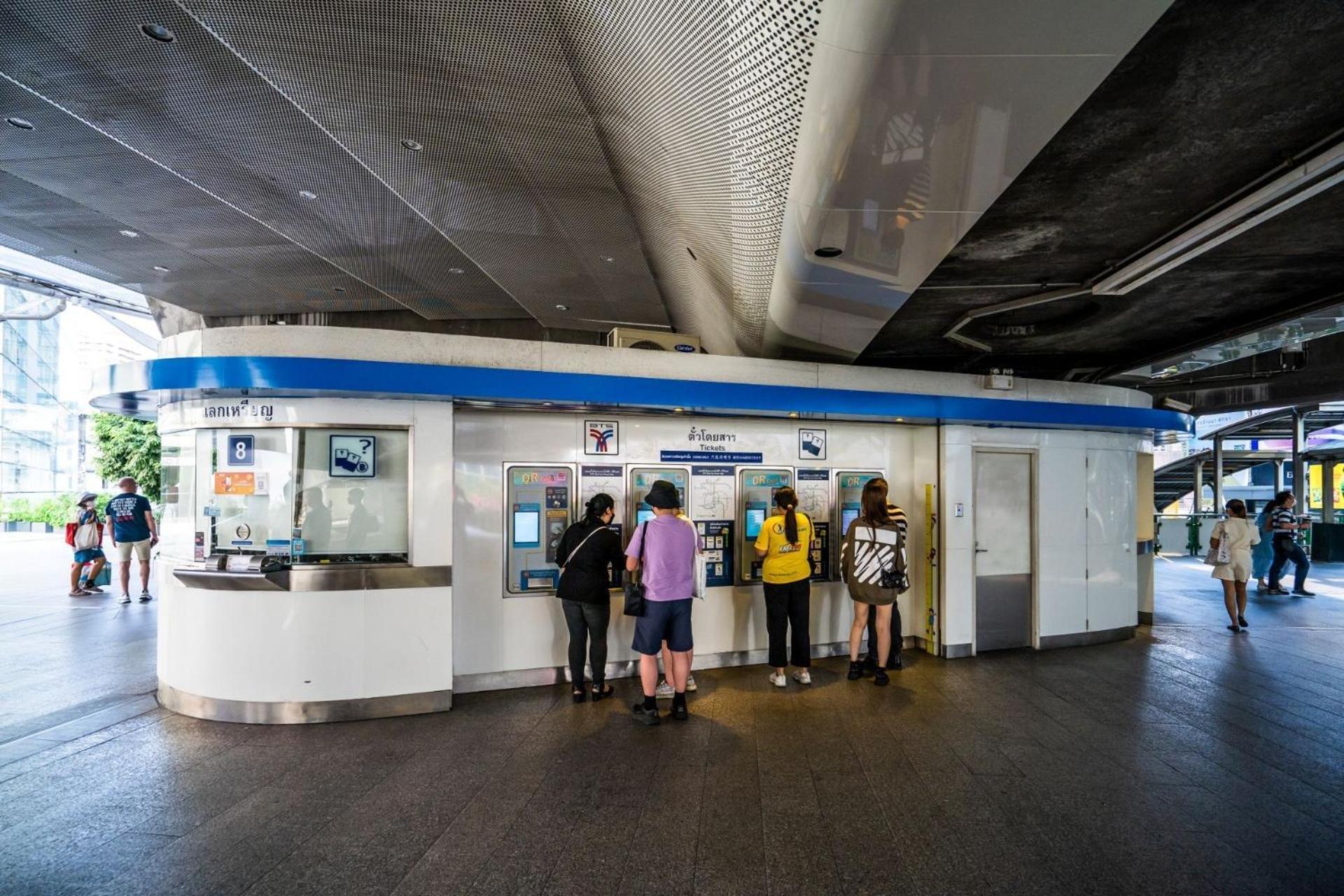 Go Inn Silom โกอินน์ สีลม - สถานีรถไฟฟ้าเซนต์หลุยส์ Bangkok Exterior foto